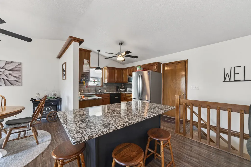 10807 W Par Lane Wichita KS 67212