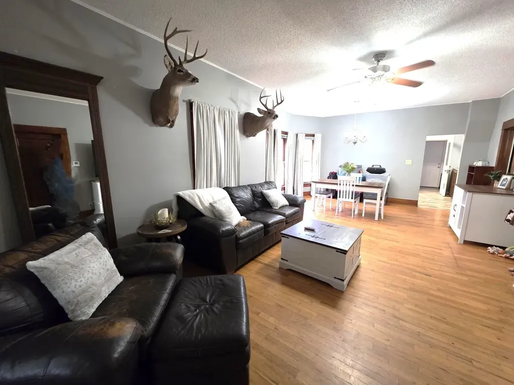 1618 Millington Winfield KS 67156
