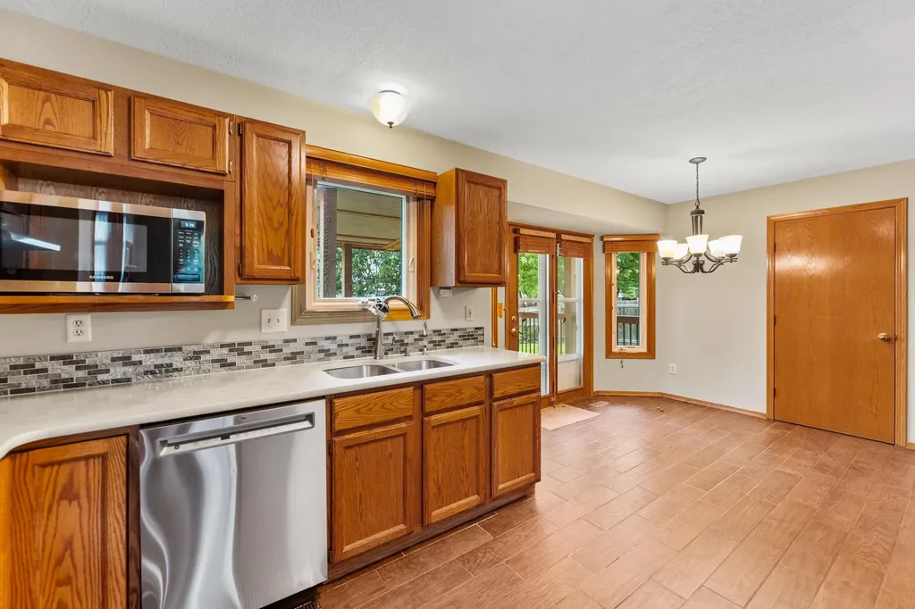 6935 E 35th Street N Wichita KS 67226