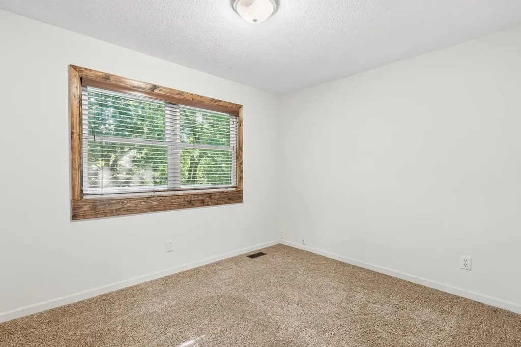 636 Dublin Drive Andover KS 67002