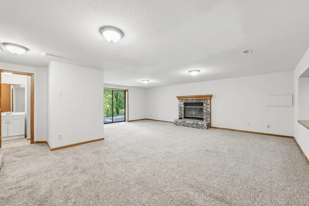 636 Dublin Drive Andover KS 67002