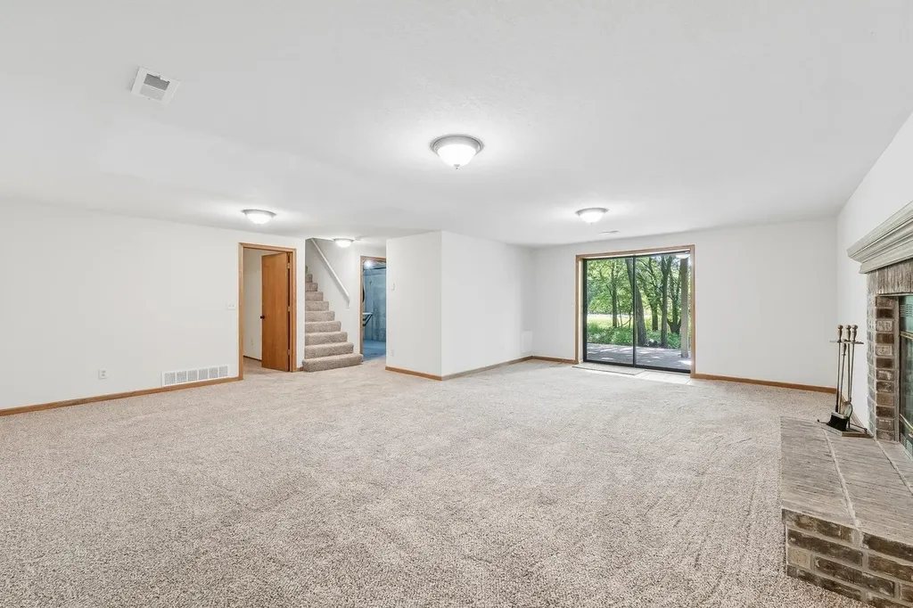636 Dublin Drive Andover KS 67002