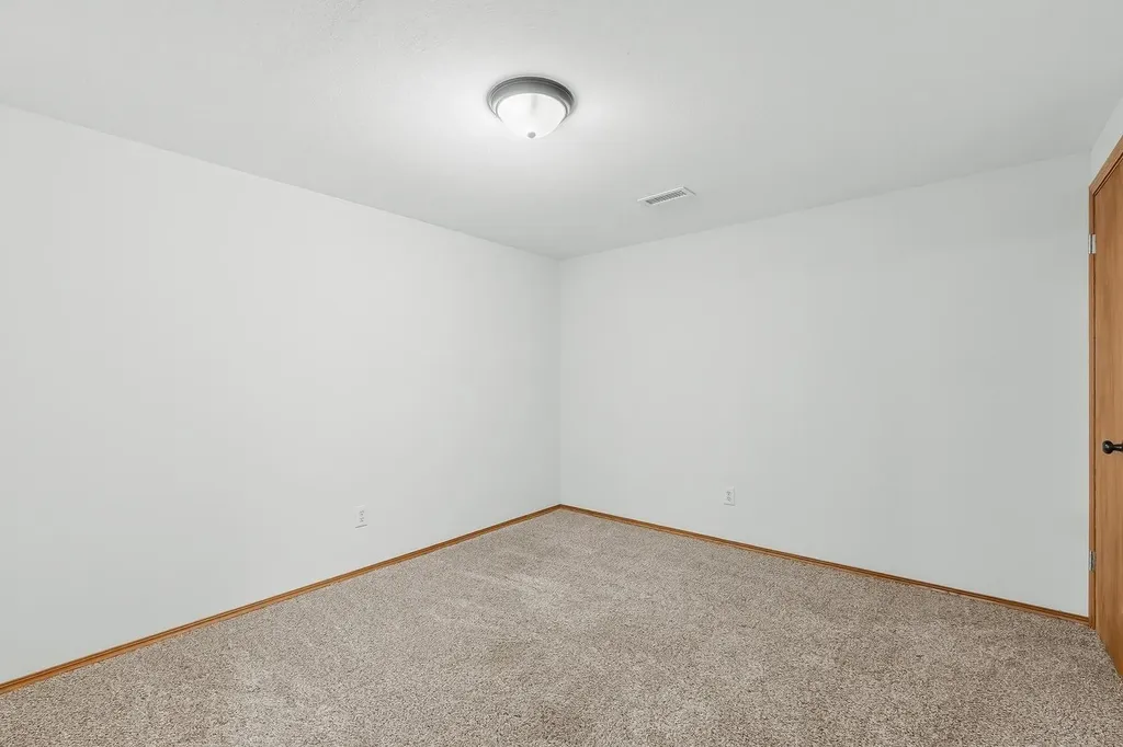 636 Dublin Drive Andover KS 67002