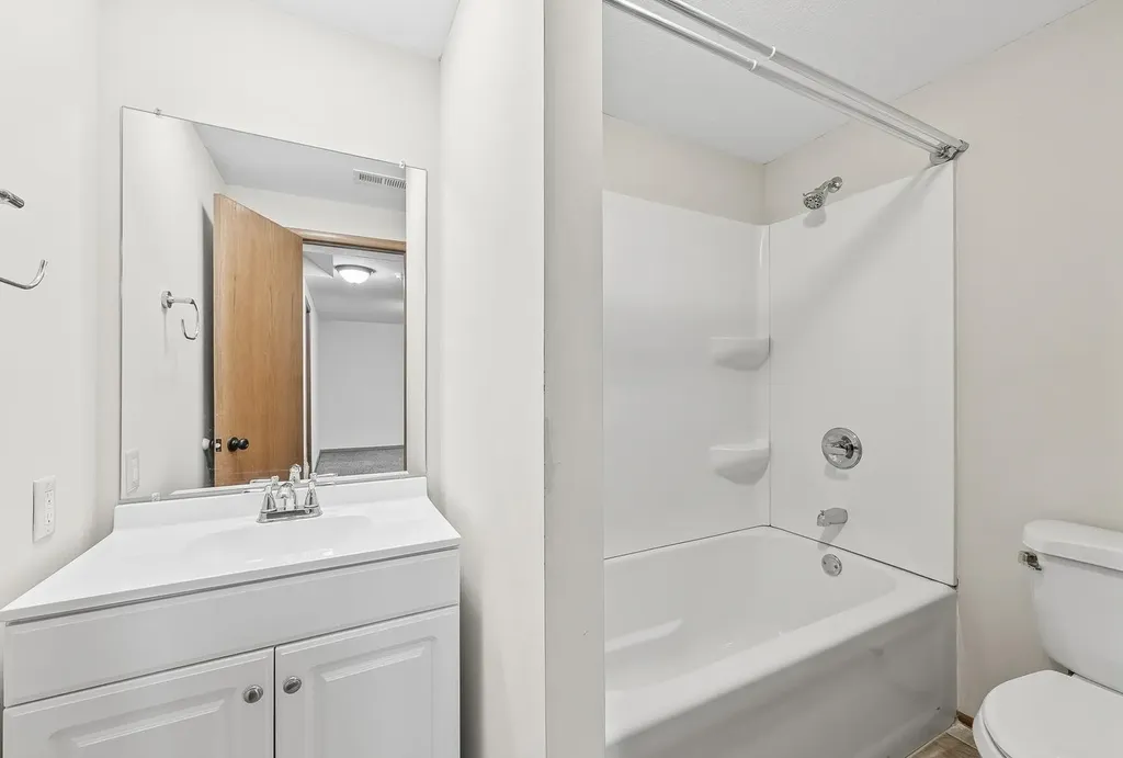 636 Dublin Drive Andover KS 67002