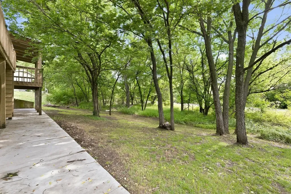 636 Dublin Drive Andover KS 67002