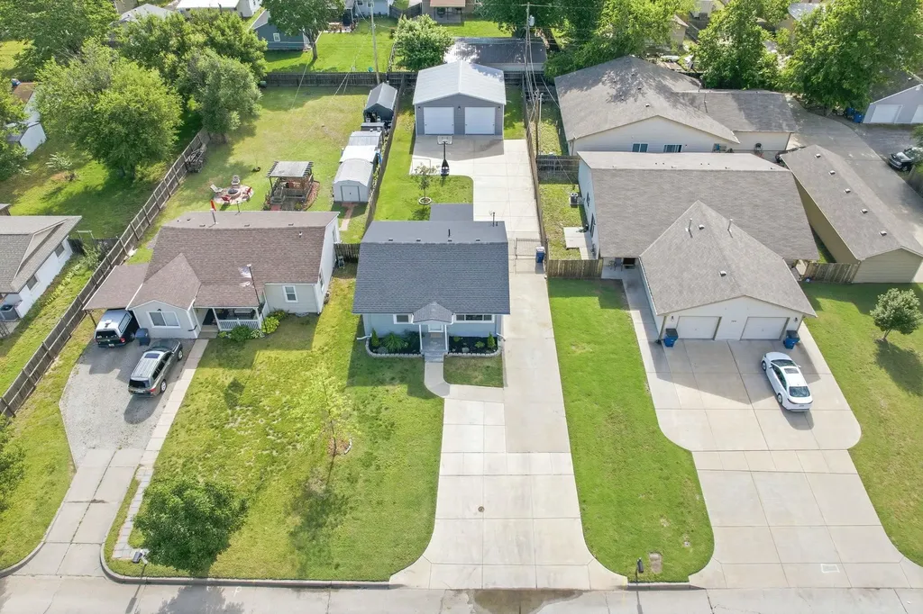 710 N Anna Street Wichita KS 67212