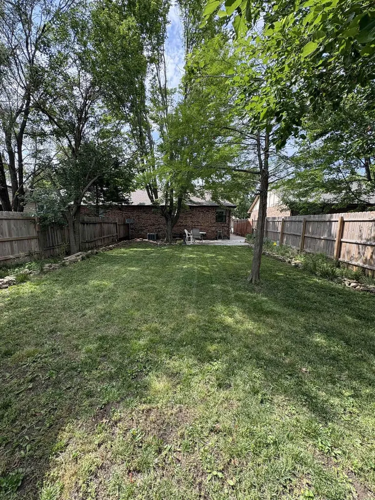 6528 W Oneil Wichita KS 67212