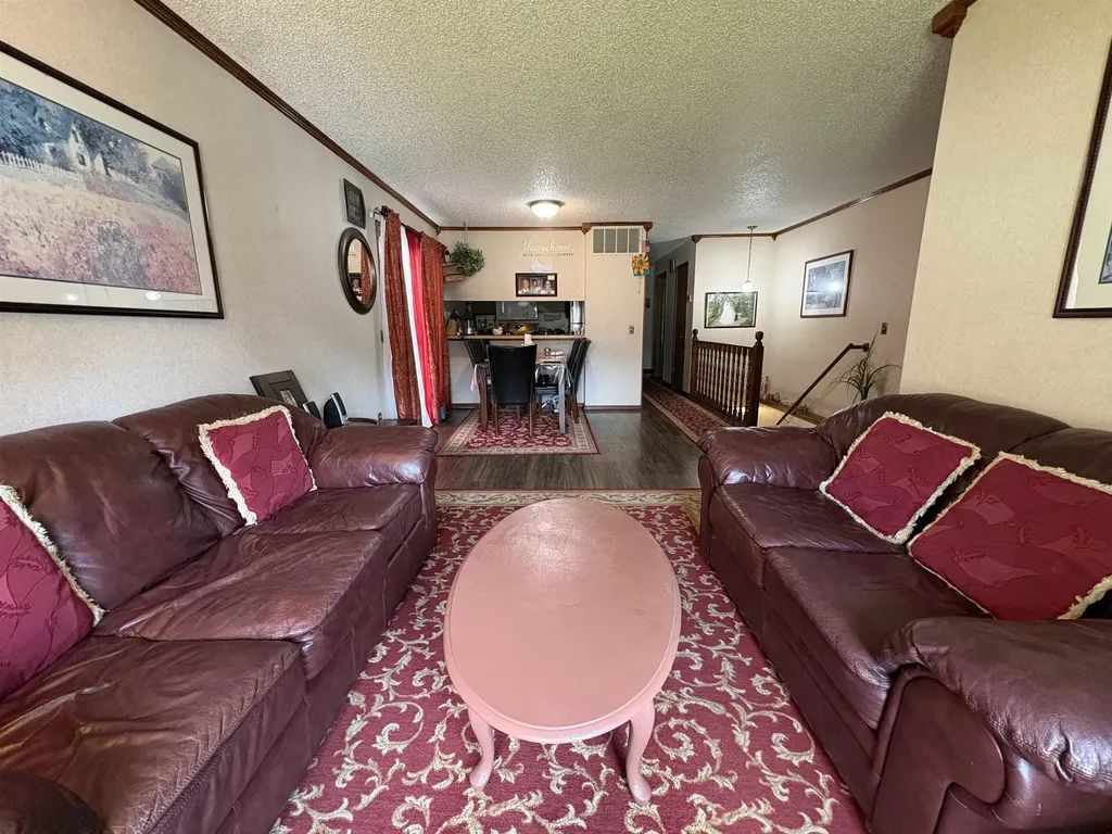 6528 W Oneil Wichita KS 67212
