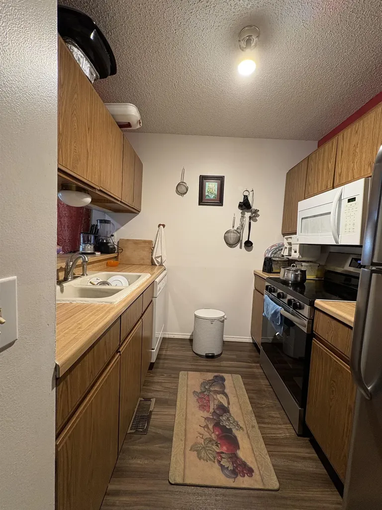 6528 W Oneil Wichita KS 67212