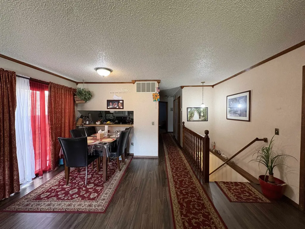 6528 W Oneil Wichita KS 67212