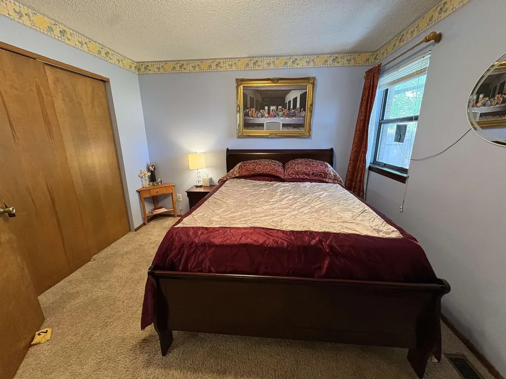 6528 W Oneil Wichita KS 67212