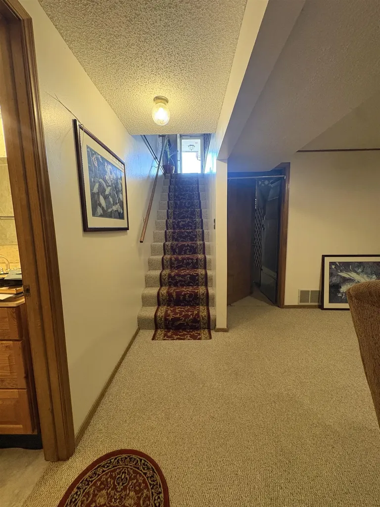 6528 W Oneil Wichita KS 67212