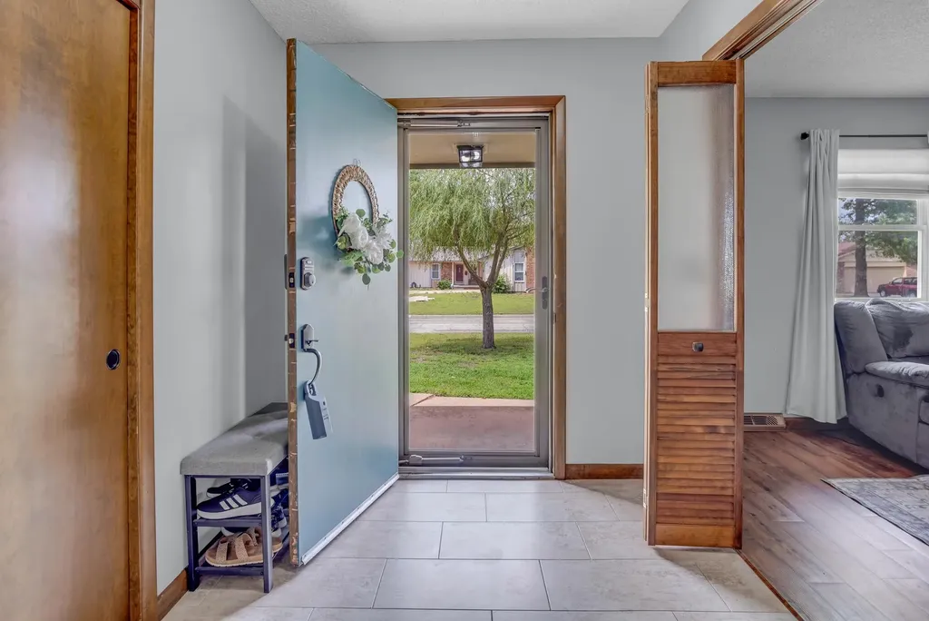 5711 E 20th Street N Wichita KS 67208