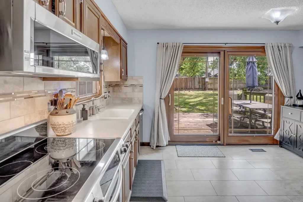 5711 E 20th Street N Wichita KS 67208