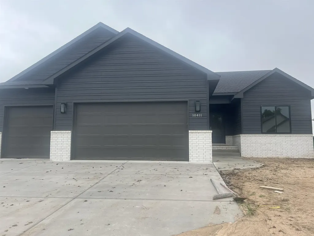 10411 W Graber Circle Wichita KS 67215