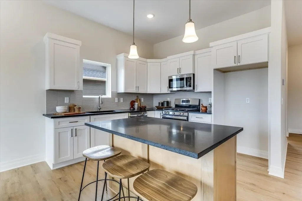 10411 W Graber Circle Wichita KS 67215