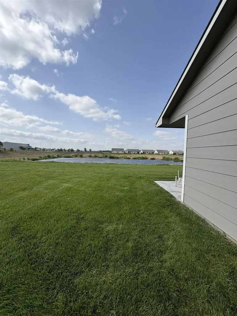 2817 W 55th St N Court Wichita KS 67204
