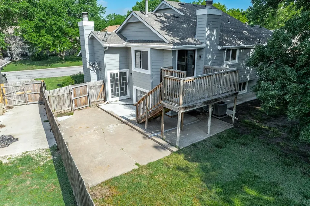 1618 N Chambers Street Wichita KS 67212