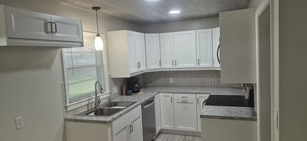 1610 Mound Street Winfield KS 67156
