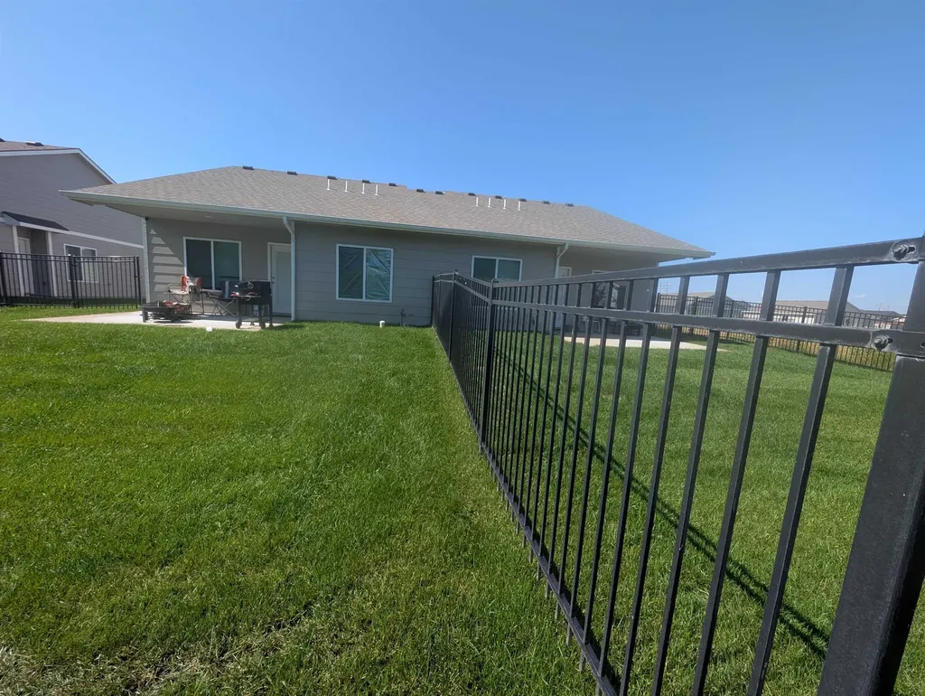 3846-3848 S Bluelake Street Wichita KS 67215