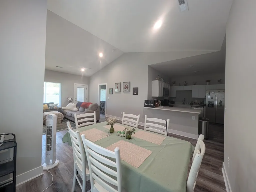 3846-3848 S Bluelake Street Wichita KS 67215