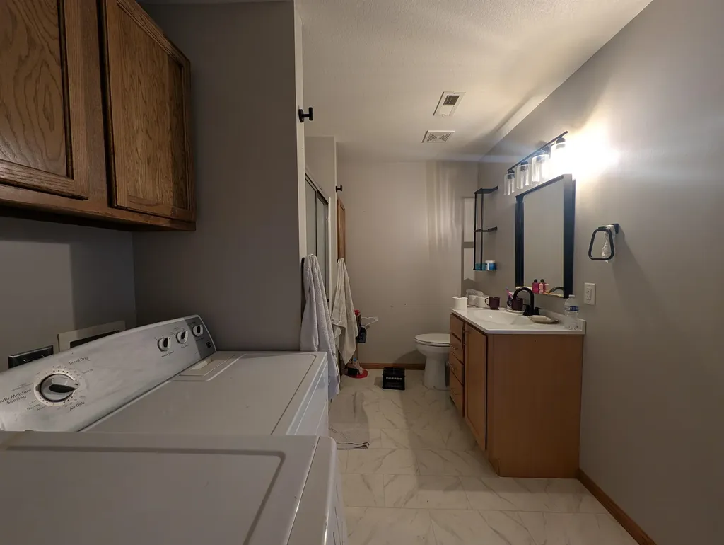 3334 S Seneca Street Wichita KS 67217
