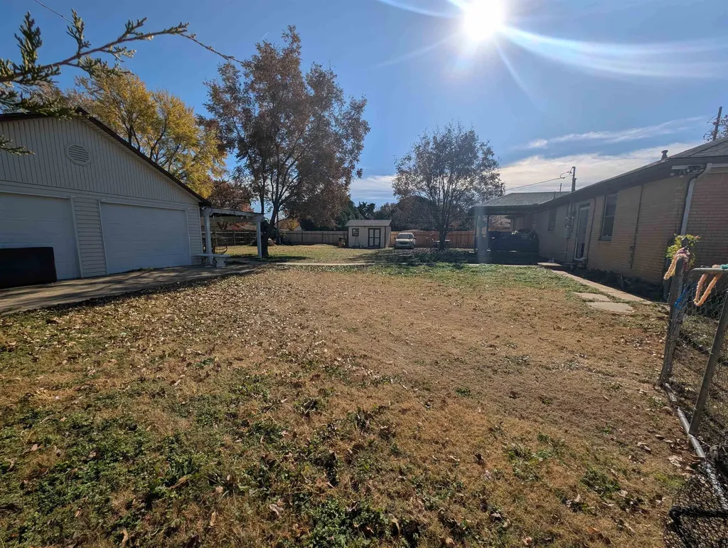 3334 S Seneca Street Wichita KS 67217