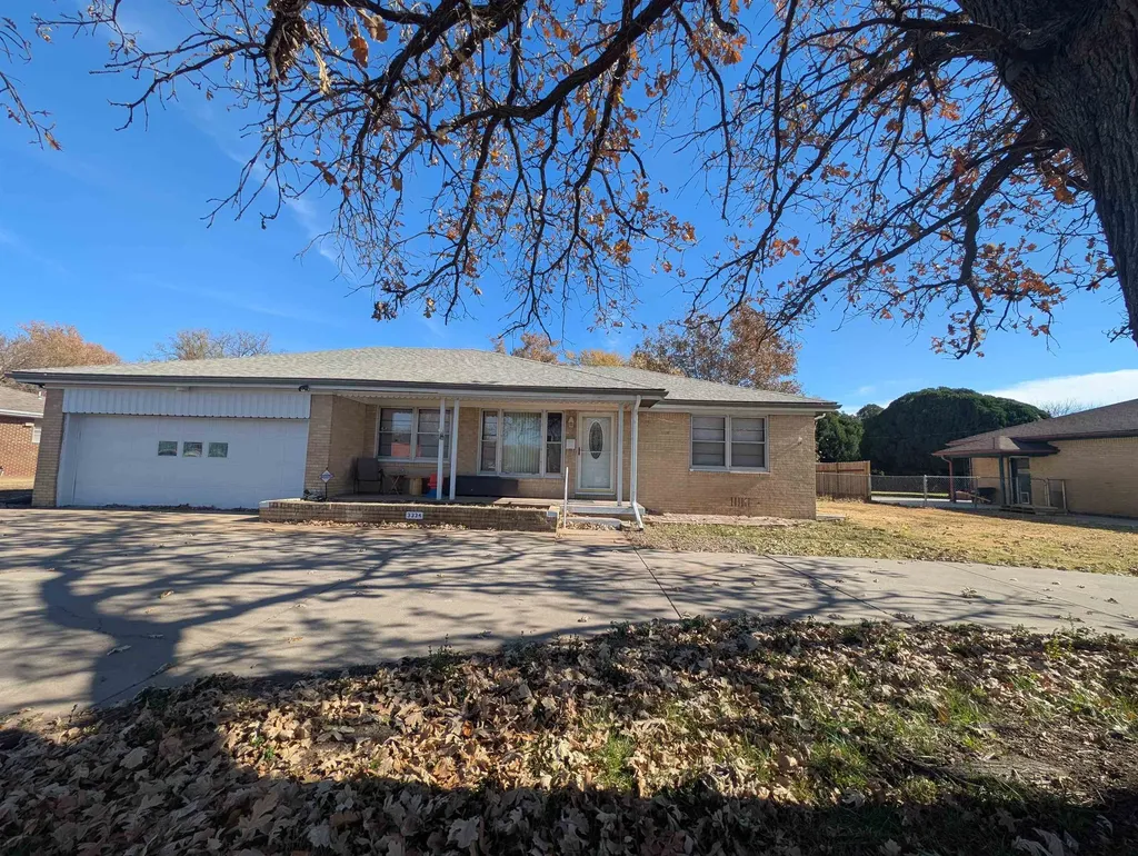 3334 S Seneca Street Wichita KS 67217