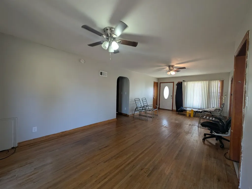 3334 S Seneca Street Wichita KS 67217