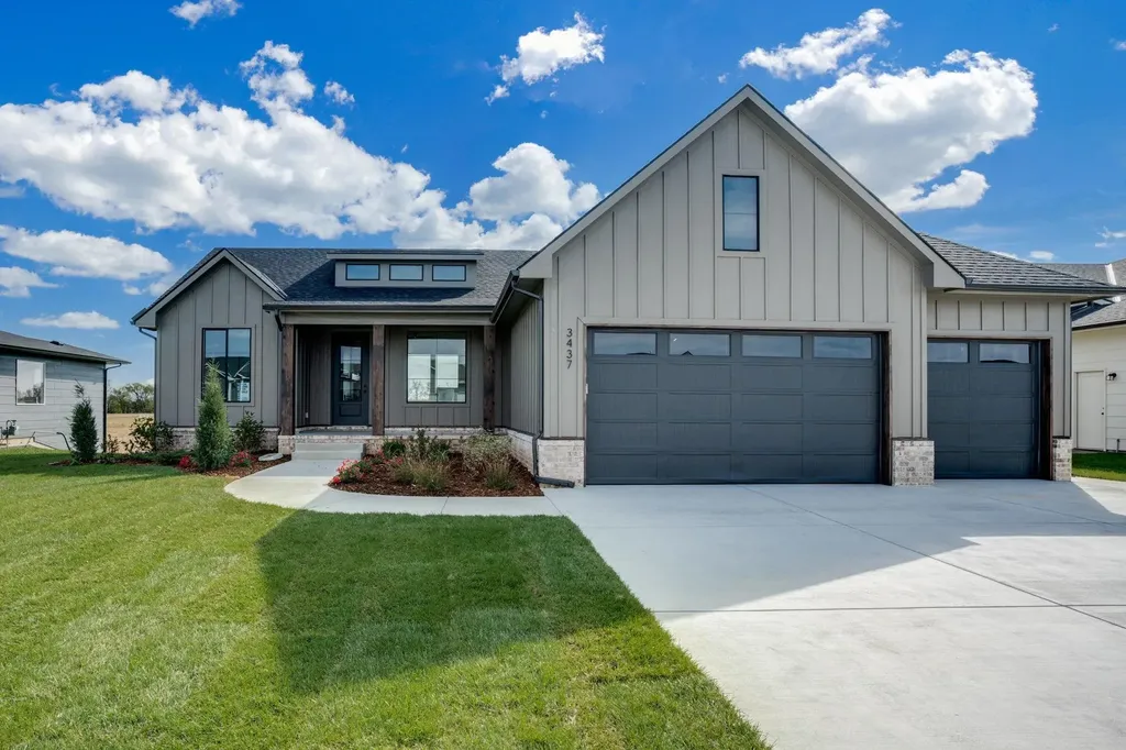 9021 E Bradford Circle Wichita KS 67210