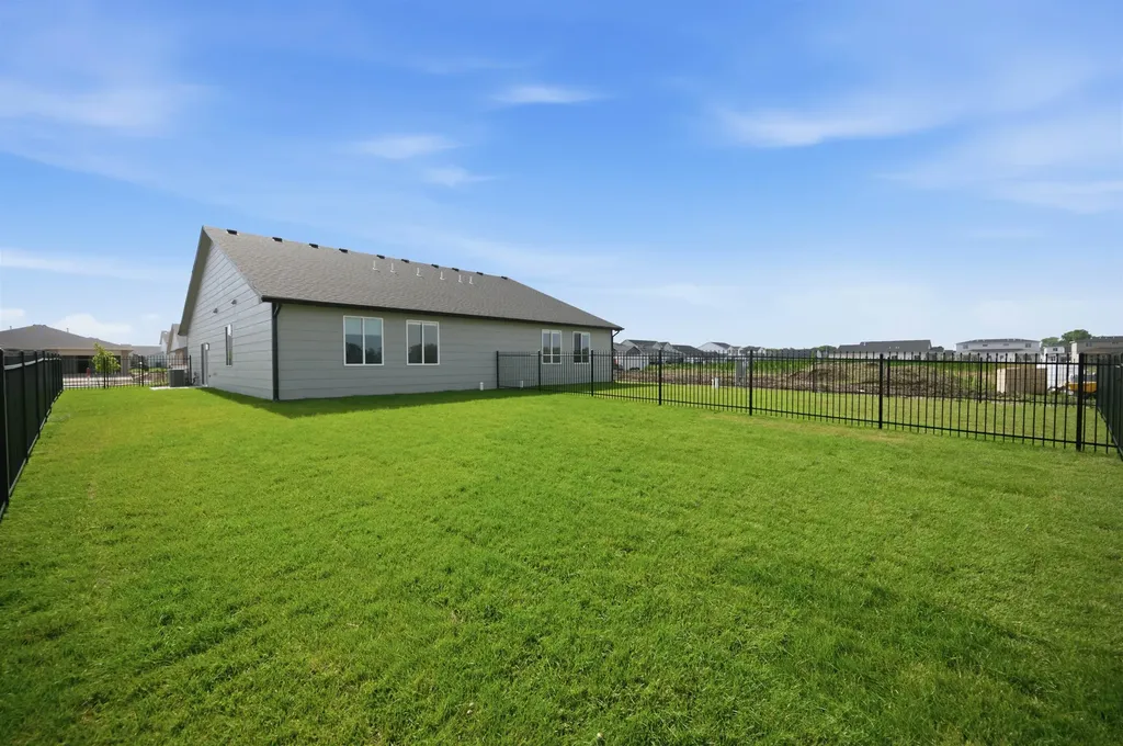 231 N Mendocino Court Goddard KS 67052