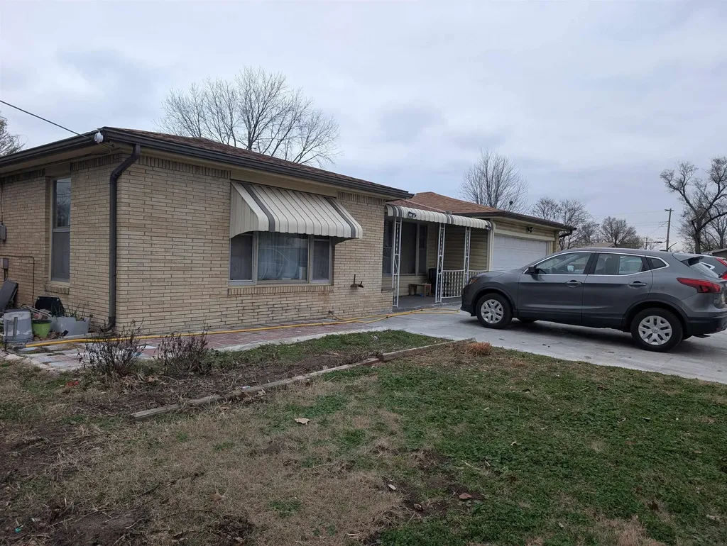 2747 S Seneca Street Wichita KS 67217