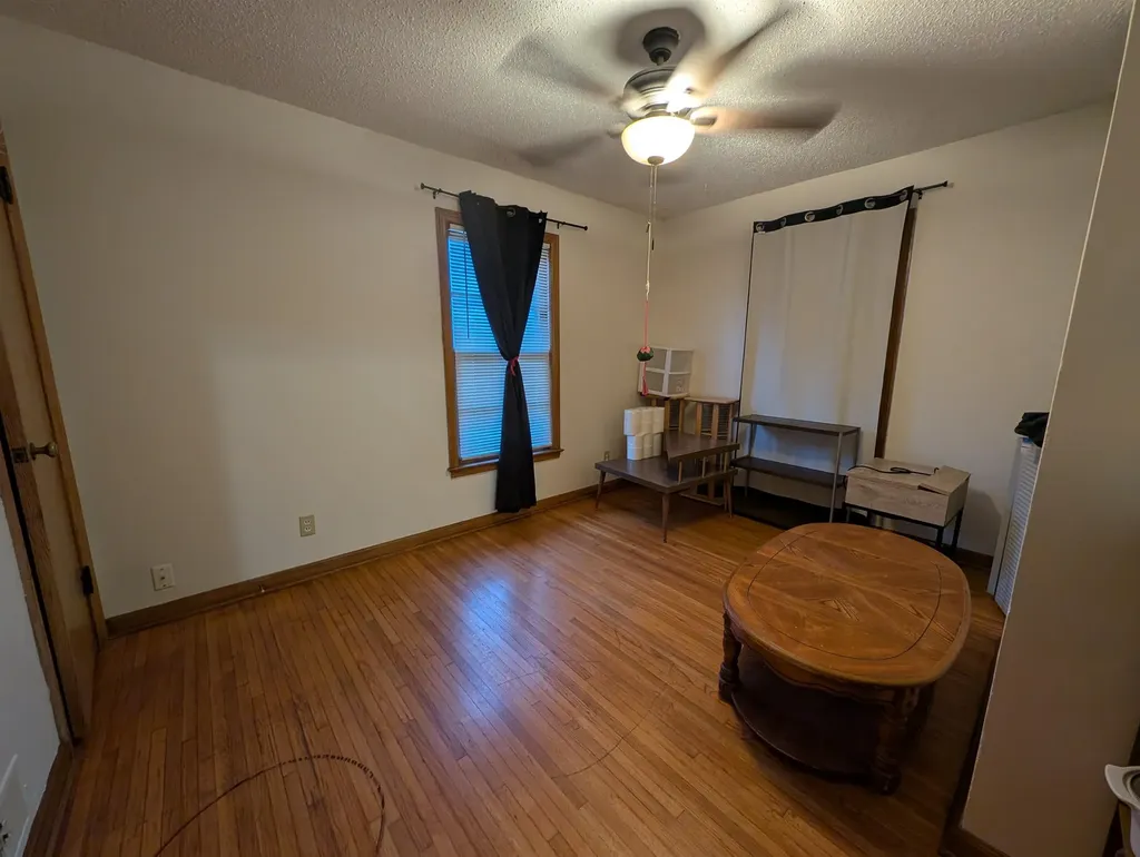 2747 S Seneca Street Wichita KS 67217