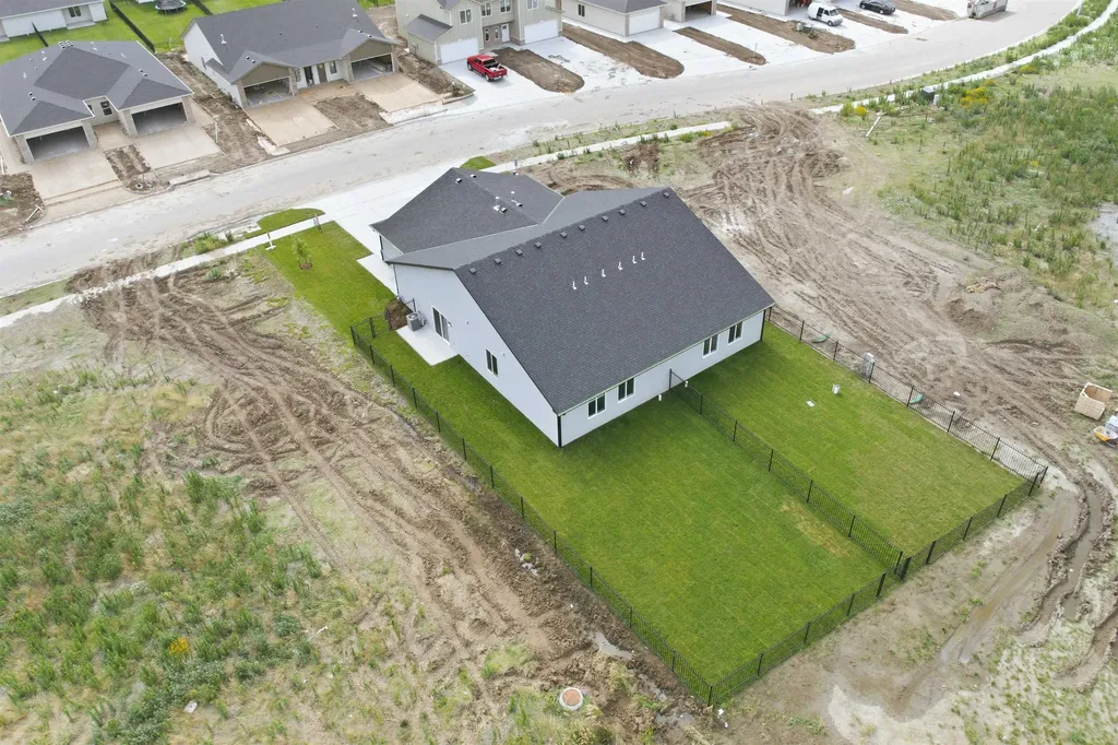 233 N Mendocino Court Goddard KS 67052