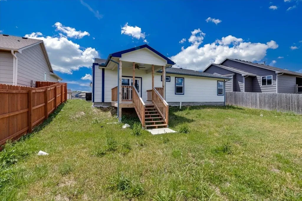 752 N Wakefield Avenue Valley Center KS 67147