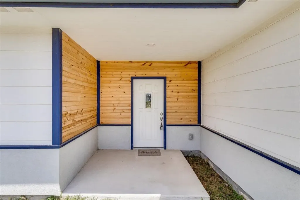 752 N Wakefield Avenue Valley Center KS 67147