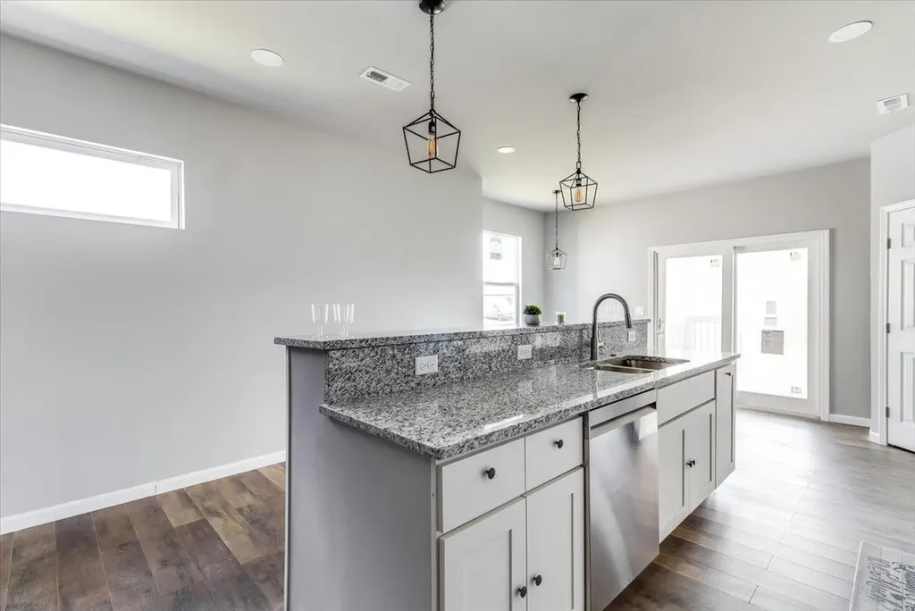720 N Redbud Avenue Valley Center KS 67147