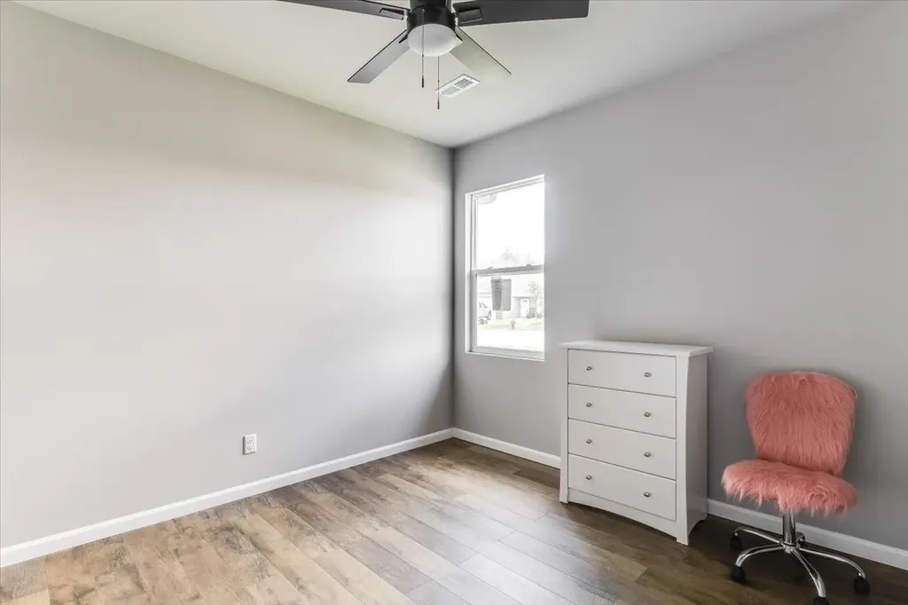 720 N Redbud Avenue Valley Center KS 67147