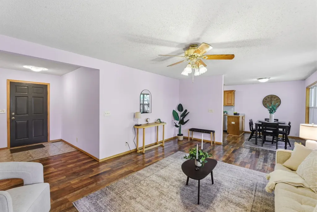 1525 E Mcclelland Drive Derby KS 67037