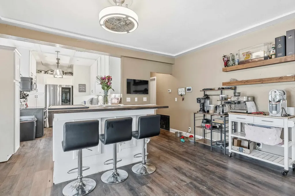 2350 S Bedford Street Wichita KS 67207