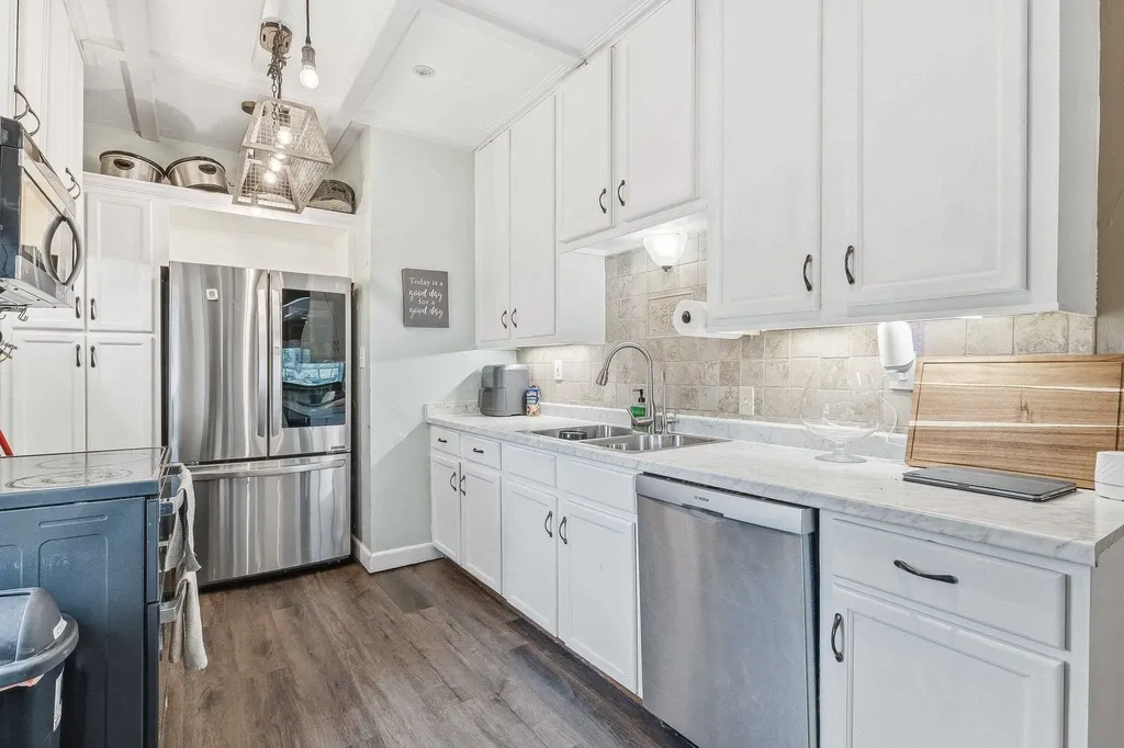 2350 S Bedford Street Wichita KS 67207