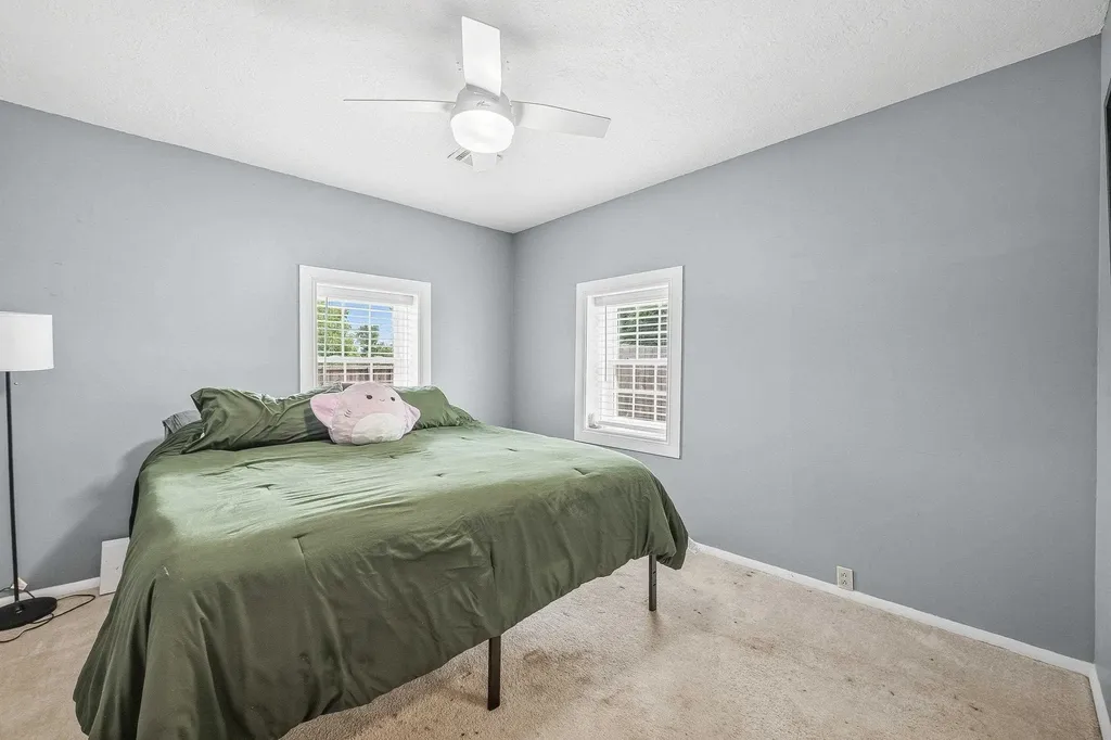 2350 S Bedford Street Wichita KS 67207
