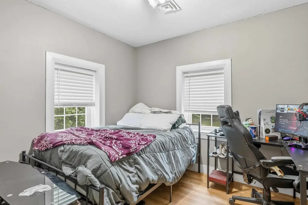 2350 S Bedford Street Wichita KS 67207