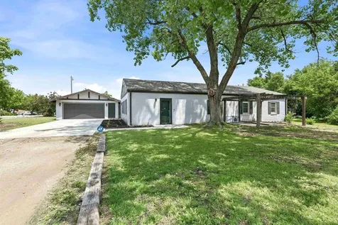 2350 S Bedford Street Wichita KS 67207