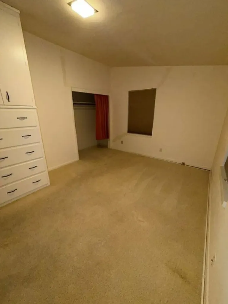 1515 Ann Winfield KS 67156
