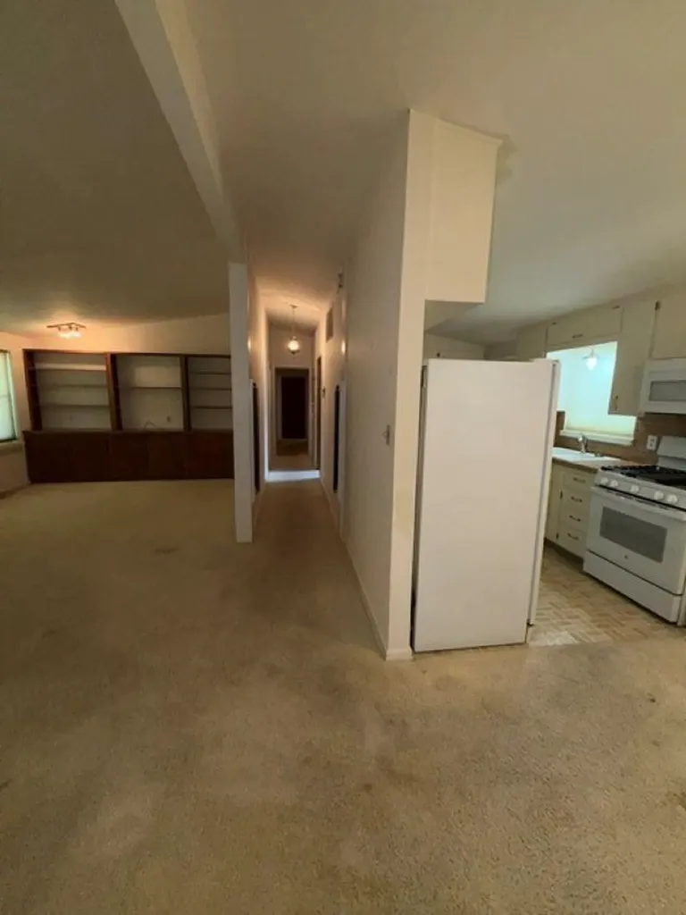 1515 Ann Winfield KS 67156