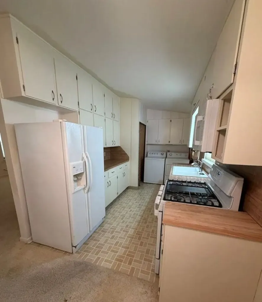 1515 Ann Winfield KS 67156