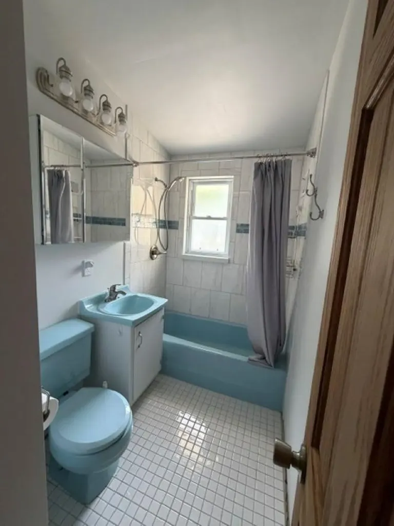 1515 Ann Winfield KS 67156
