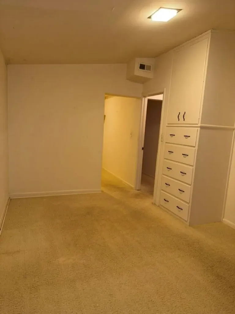 1515 Ann Winfield KS 67156