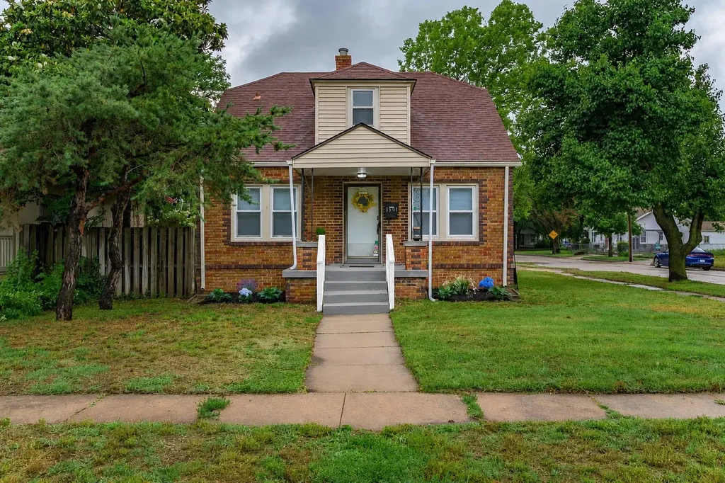 1301 S Greenwood Avenue Wichita KS 67211-3534